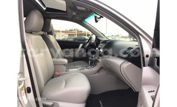Buy Import Toyota Highlander Other Car in Import - Dubai in Malawi Buy Import Toyota Highlander Other Car in Import - Dubai in Malawi