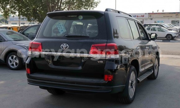 Buy Import Toyota Land Cruiser Black Car in Import - Dubai in Malawi Buy Import Toyota Land Cruiser Black Car in Import - Dubai in Malawi