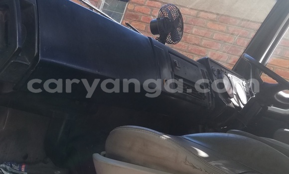 Buy Used Mercedes‒Benz 190–Series White Car in Zomba in Malawi Buy Used Mercedes‒Benz 190–Series White Car in Zomba in Malawi