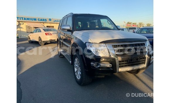 Buy Import Mitsubishi Pajero Black Car in Import - Dubai in Malawi Buy Import Mitsubishi Pajero Black Car in Import - Dubai in Malawi