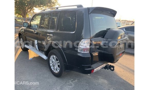 Buy Import Mitsubishi Pajero Black Car in Import - Dubai in Malawi Buy Import Mitsubishi Pajero Black Car in Import - Dubai in Malawi