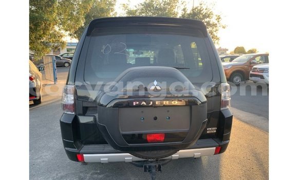 Buy Import Mitsubishi Pajero Black Car in Import - Dubai in Malawi Buy Import Mitsubishi Pajero Black Car in Import - Dubai in Malawi