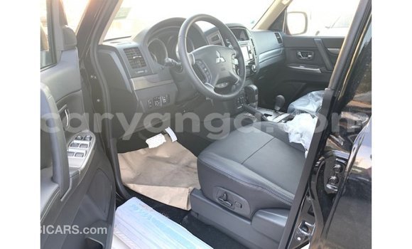 Buy Import Mitsubishi Pajero Black Car in Import - Dubai in Malawi Buy Import Mitsubishi Pajero Black Car in Import - Dubai in Malawi