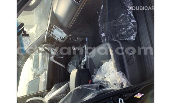 Acheter Import Voiture Toyota Prado Noir à Import - Dubai, Malawi Acheter Import Voiture Toyota Prado Noir à Import - Dubai, Malawi