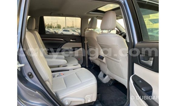 Buy Import Toyota Highlander Blue Car in Import - Dubai in Malawi Buy Import Toyota Highlander Blue Car in Import - Dubai in Malawi