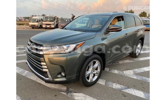 Buy Import Toyota Highlander Green Car in Import - Dubai in Malawi Buy Import Toyota Highlander Green Car in Import - Dubai in Malawi