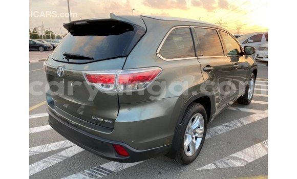 Buy Import Toyota Highlander Green Car in Import - Dubai in Malawi Buy Import Toyota Highlander Green Car in Import - Dubai in Malawi