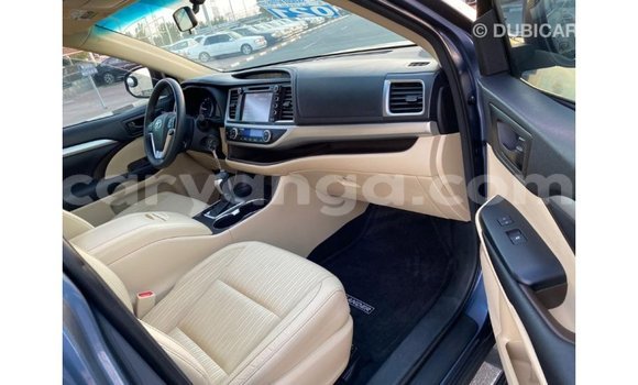 Buy Import Toyota Highlander Blue Car in Import - Dubai in Malawi Buy Import Toyota Highlander Blue Car in Import - Dubai in Malawi