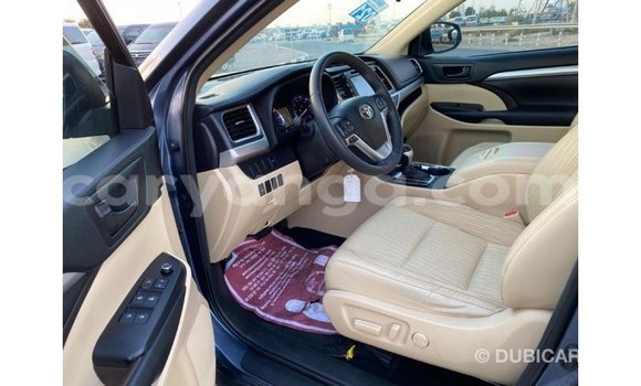 Buy Import Toyota Highlander Blue Car in Import - Dubai in Malawi Buy Import Toyota Highlander Blue Car in Import - Dubai in Malawi