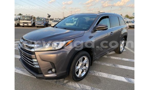 Buy Import Toyota Highlander Other Car in Import - Dubai in Malawi Buy Import Toyota Highlander Other Car in Import - Dubai in Malawi