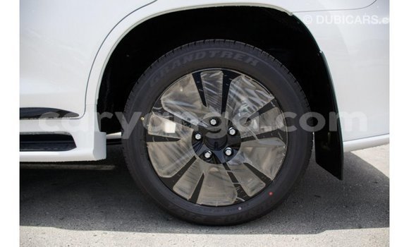 Acheter Import Voiture Lexus LX Blanc à Import - Dubai, Malawi Acheter Import Voiture Lexus LX Blanc à Import - Dubai, Malawi