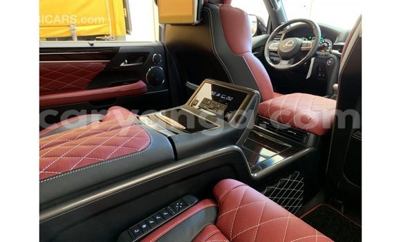 Acheter Import Voiture Lexus LX Noir à Import - Dubai, Malawi Acheter Import Voiture Lexus LX Noir à Import - Dubai, Malawi