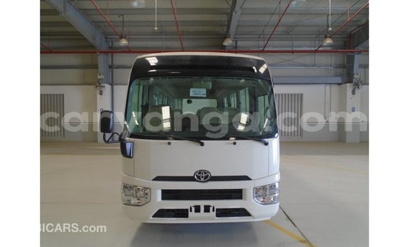 Acheter Import Voiture Abarth 595 Blanc à Import - Dubai, Malawi Acheter Import Voiture Abarth 595 Blanc à Import - Dubai, Malawi