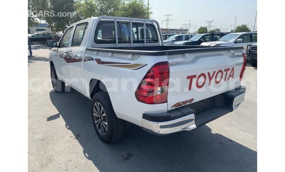 Buy Import Toyota Hilux White Car in Import - Dubai in Malawi Buy Import Toyota Hilux White Car in Import - Dubai in Malawi