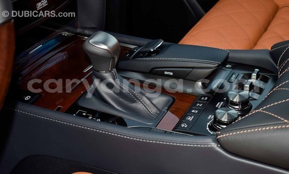 Acheter Import Voiture Lexus LX Noir à Import - Dubai, Malawi Acheter Import Voiture Lexus LX Noir à Import - Dubai, Malawi