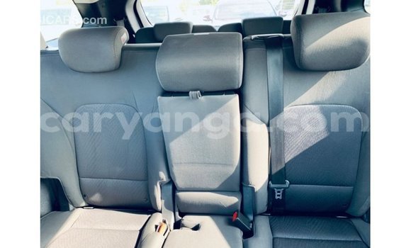 Nunua Imported Hyundai Santa Fe White Gari ndani ya Import - Dubai nchini Malawi Nunua Imported Hyundai Santa Fe White Gari ndani ya Import - Dubai nchini Malawi