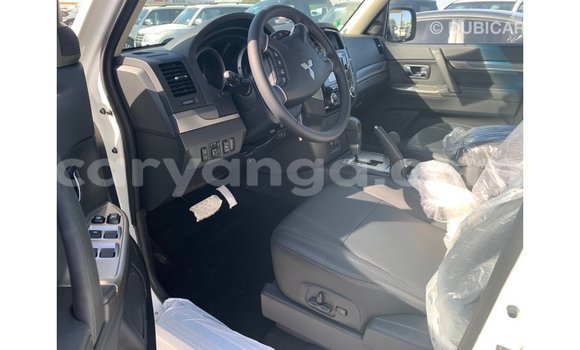 Buy Import Mitsubishi Pajero White Car in Import - Dubai in Malawi Buy Import Mitsubishi Pajero White Car in Import - Dubai in Malawi