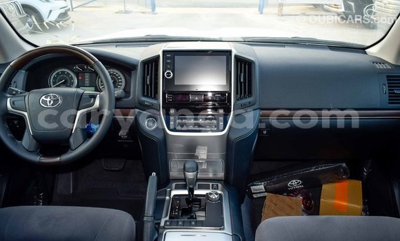 Acheter Import Voiture Toyota Land Cruiser Autre à Import - Dubai, Malawi Acheter Import Voiture Toyota Land Cruiser Autre à Import - Dubai, Malawi