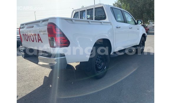 Buy Import Toyota Hilux White Car in Import - Dubai in Malawi Buy Import Toyota Hilux White Car in Import - Dubai in Malawi