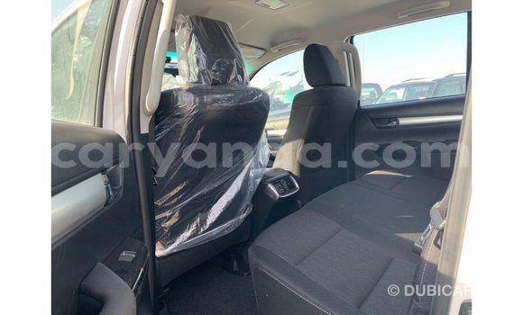 Buy Import Toyota Hilux White Car in Import - Dubai in Malawi Buy Import Toyota Hilux White Car in Import - Dubai in Malawi