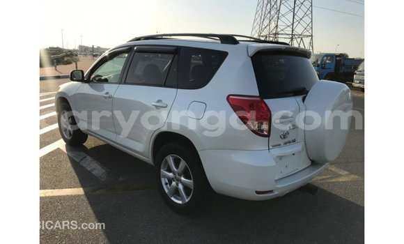 Buy Import Toyota Fielder White Car in Import - Dubai in Malawi Buy Import Toyota Fielder White Car in Import - Dubai in Malawi