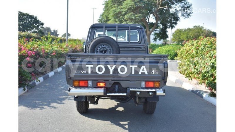 Big with watermark toyota land cruiser malawi import dubai 6699