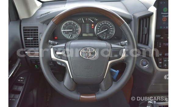 Nunua Imported Toyota Land Cruiser Black Gari ndani ya Import - Dubai nchini Malawi Nunua Imported Toyota Land Cruiser Black Gari ndani ya Import - Dubai nchini Malawi