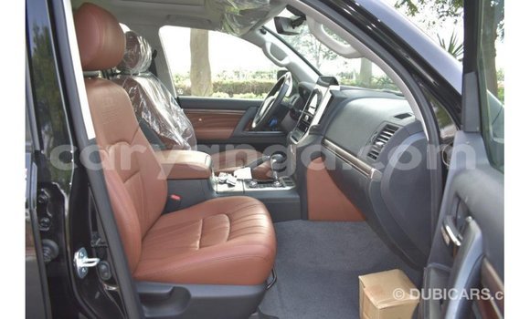 Nunua Imported Toyota Land Cruiser Black Gari ndani ya Import - Dubai nchini Malawi Nunua Imported Toyota Land Cruiser Black Gari ndani ya Import - Dubai nchini Malawi