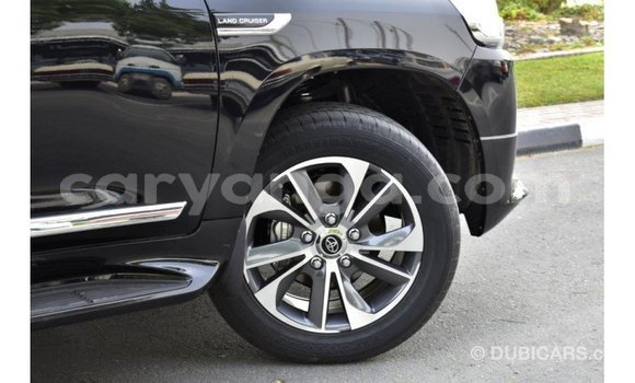 Nunua Imported Toyota Land Cruiser Black Gari ndani ya Import - Dubai nchini Malawi Nunua Imported Toyota Land Cruiser Black Gari ndani ya Import - Dubai nchini Malawi