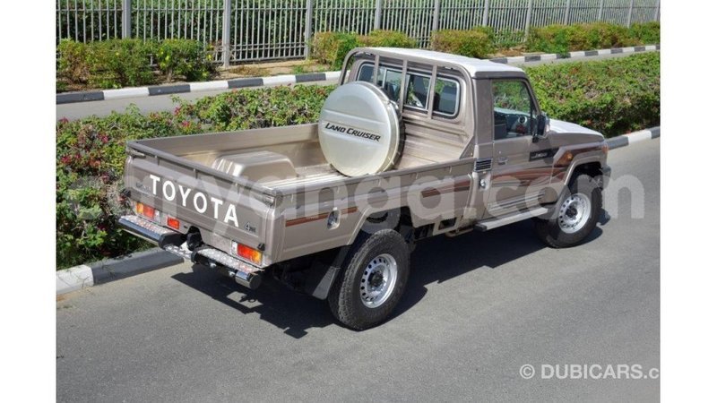 Big with watermark toyota land cruiser malawi import dubai 6708