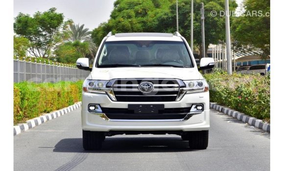 Buy Import Toyota Land Cruiser White Car in Import - Dubai in Malawi Buy Import Toyota Land Cruiser White Car in Import - Dubai in Malawi