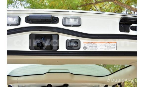 Buy Import Toyota Land Cruiser White Car in Import - Dubai in Malawi Buy Import Toyota Land Cruiser White Car in Import - Dubai in Malawi