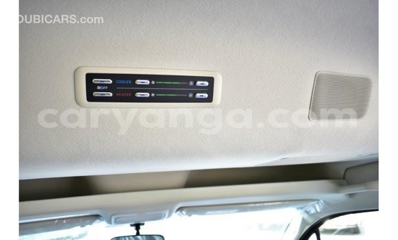 Buy Import Toyota Hiace White Car in Import - Dubai in Malawi Buy Import Toyota Hiace White Car in Import - Dubai in Malawi