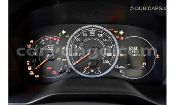 Buy Import Toyota Hiace White Car in Import - Dubai in Malawi Buy Import Toyota Hiace White Car in Import - Dubai in Malawi