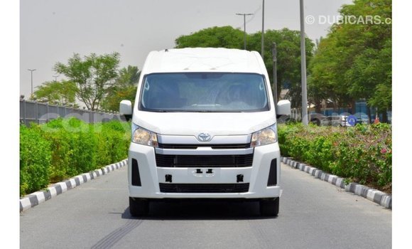 Buy Import Toyota Hiace White Car in Import - Dubai in Malawi Buy Import Toyota Hiace White Car in Import - Dubai in Malawi