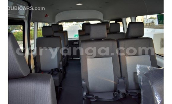 Buy Import Toyota Hiace White Car in Import - Dubai in Malawi Buy Import Toyota Hiace White Car in Import - Dubai in Malawi