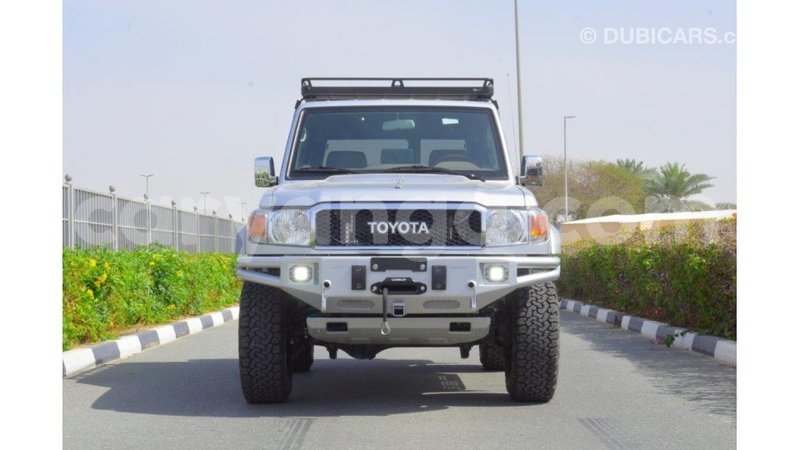 Big with watermark toyota land cruiser malawi import dubai 6718