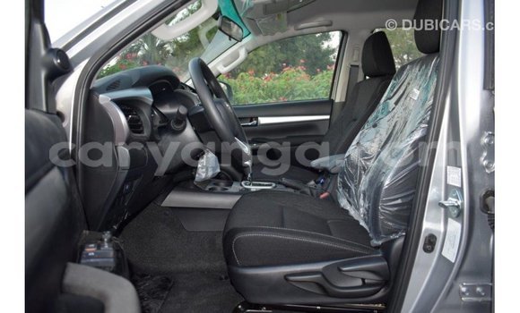 Nunua Imported Toyota Hilux Other Gari ndani ya Import - Dubai nchini Malawi Nunua Imported Toyota Hilux Other Gari ndani ya Import - Dubai nchini Malawi