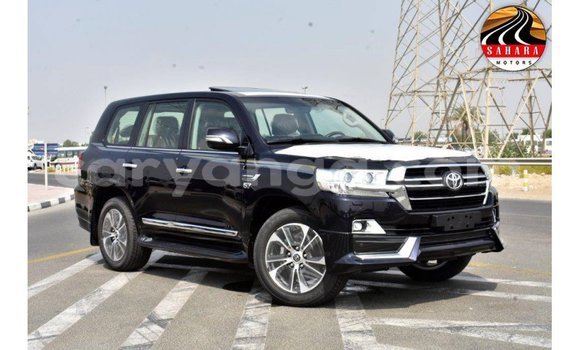 Nunua Imported Toyota Land Cruiser Black Gari ndani ya Import - Dubai nchini Malawi Nunua Imported Toyota Land Cruiser Black Gari ndani ya Import - Dubai nchini Malawi
