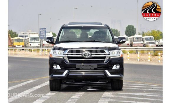 Nunua Imported Toyota Land Cruiser Black Gari ndani ya Import - Dubai nchini Malawi Nunua Imported Toyota Land Cruiser Black Gari ndani ya Import - Dubai nchini Malawi