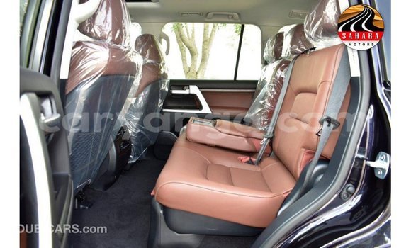 Nunua Imported Toyota Land Cruiser Black Gari ndani ya Import - Dubai nchini Malawi Nunua Imported Toyota Land Cruiser Black Gari ndani ya Import - Dubai nchini Malawi