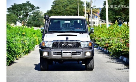 Nunua Imported Toyota Land Cruiser Other Gari ndani ya Import - Dubai nchini Malawi Nunua Imported Toyota Land Cruiser Other Gari ndani ya Import - Dubai nchini Malawi