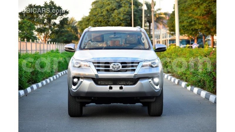 Big with watermark toyota fortuner malawi import dubai 6731