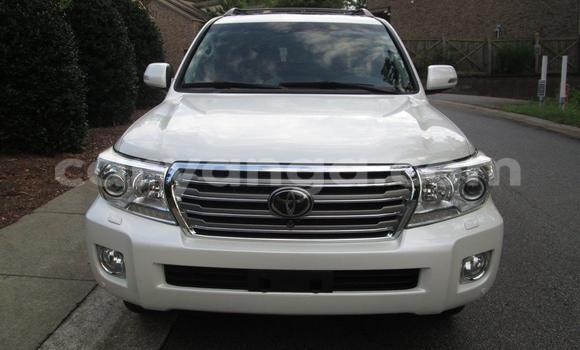Buy Used Toyota Land Cruiser White Car in Limbe in Malawi Buy Used Toyota Land Cruiser White Car in Limbe in Malawi