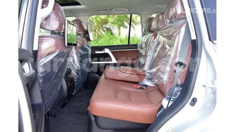 Big with watermark toyota land cruiser malawi import dubai 6732