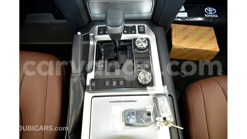 Big with watermark toyota land cruiser malawi import dubai 6732
