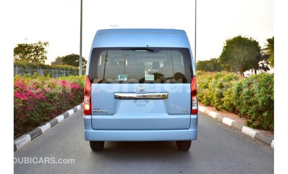 Nunua Imported Toyota Hiace Blue Gari ndani ya Import - Dubai nchini Malawi Nunua Imported Toyota Hiace Blue Gari ndani ya Import - Dubai nchini Malawi