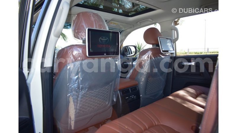 Big with watermark toyota land cruiser malawi import dubai 6737
