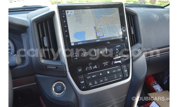 Nunua Imported Toyota Land Cruiser White Gari ndani ya Import - Dubai nchini Malawi Nunua Imported Toyota Land Cruiser White Gari ndani ya Import - Dubai nchini Malawi