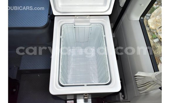 Nunua Imported Toyota Coaster White Gari ndani ya Import - Dubai nchini Malawi Nunua Imported Toyota Coaster White Gari ndani ya Import - Dubai nchini Malawi